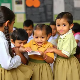 cidades paranaenses com baixa matrícula escolar